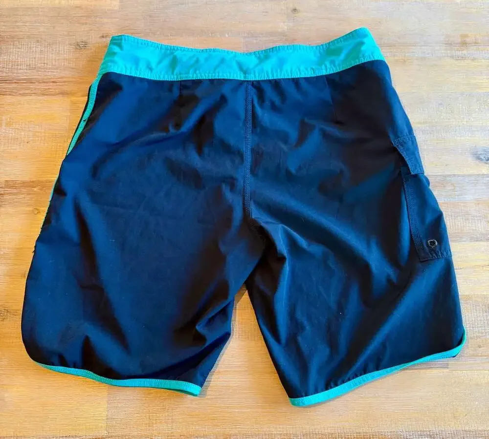 RVCA Performance Stretch Black and Turquoise Boardshorts Size 30